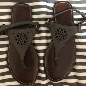 aeropostale sandals